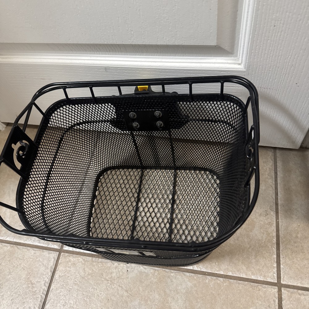Topeak Front Basket with Fixer 3 Handlebar Bracket: Black EUC