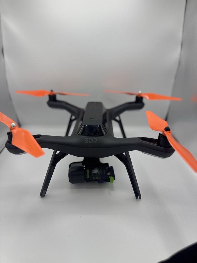 3DR Solo Smart Drone Bundle with Controller , Official 3DR Backpack great cond.