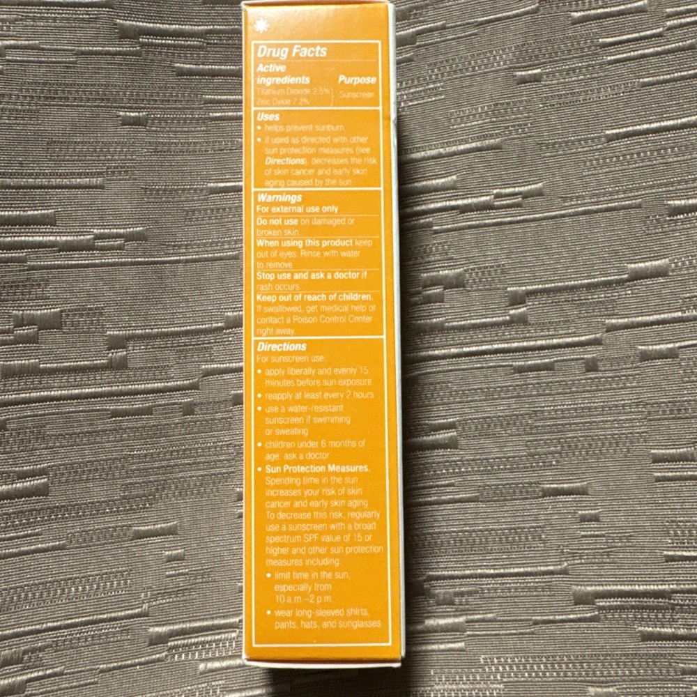 Arbonne RE9 Advanced Prepwork Soft Focus Veil Broad Spectrum SPF30 Sunscreen