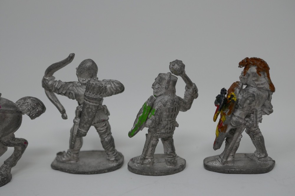 Grenadier Models 1982 Pewter Fighting Men Figures