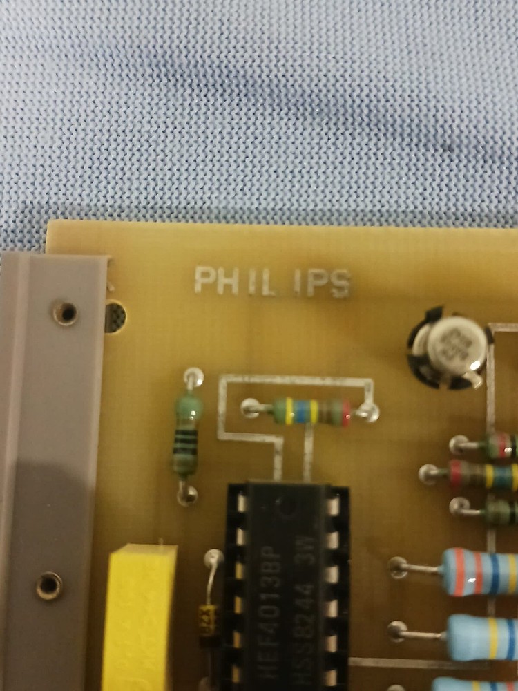 Philips Electron Microscope EM410, I.G.P. Buffer PCB Board 4022 192 3293.1