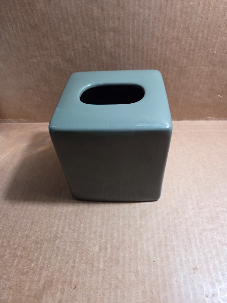 Tissue Cover Square Ceramic Nobility Sage Green