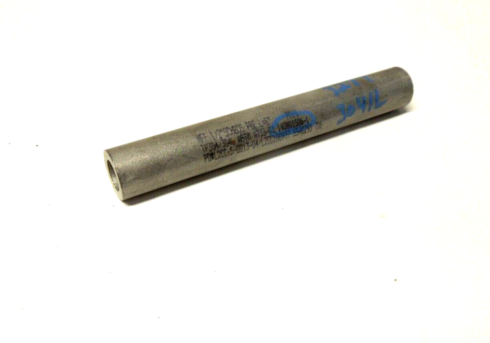 Nipple Plain End 1/2" x 6" LONG S-80 304 Stainless Steel 711C1