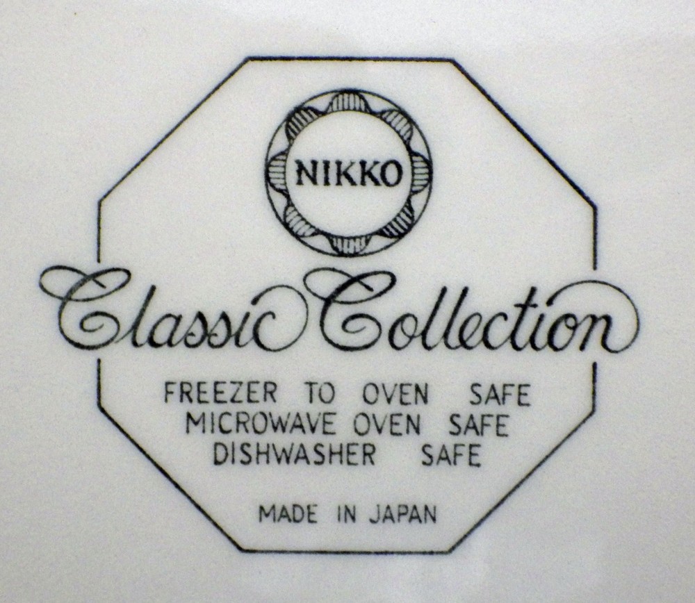 Nikko Classic White - Set/lot of 4 Dinner Plates - 10 3/4"- EUC