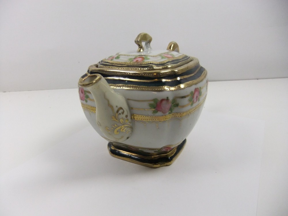 Nippon Teapot