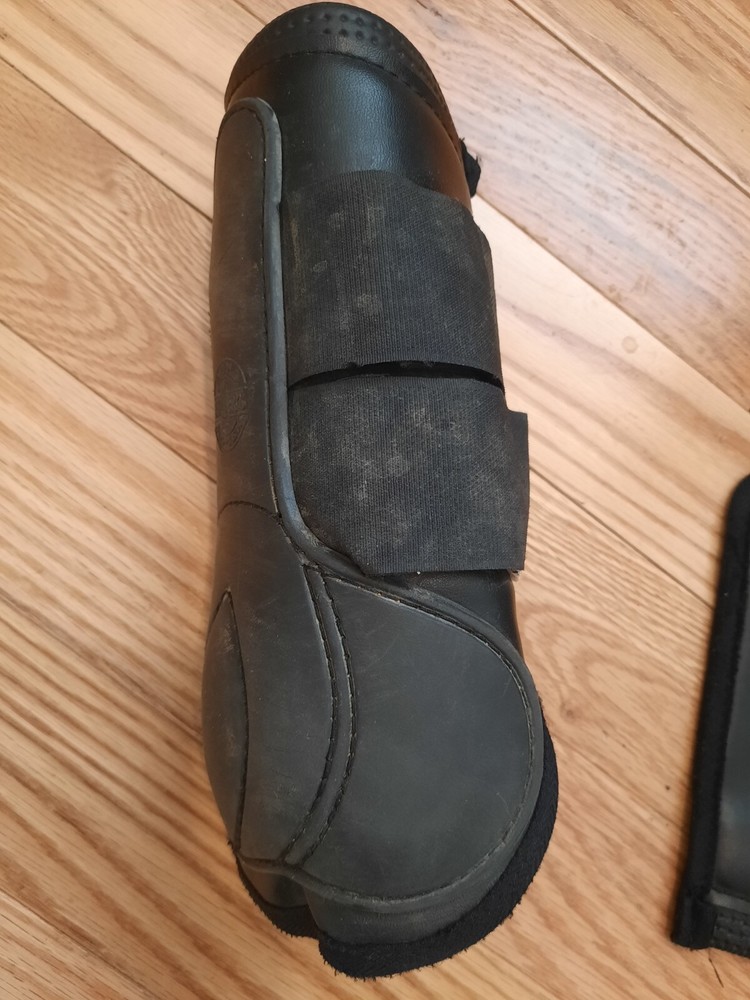 miller's black Roma leather brushing/splint front boots Medium