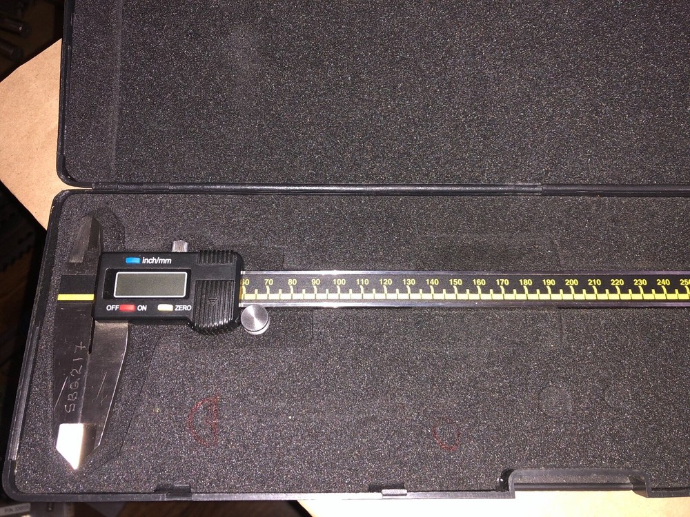ELECTRONIC DIGITAL CALIPER 0-300MM INCH & MM