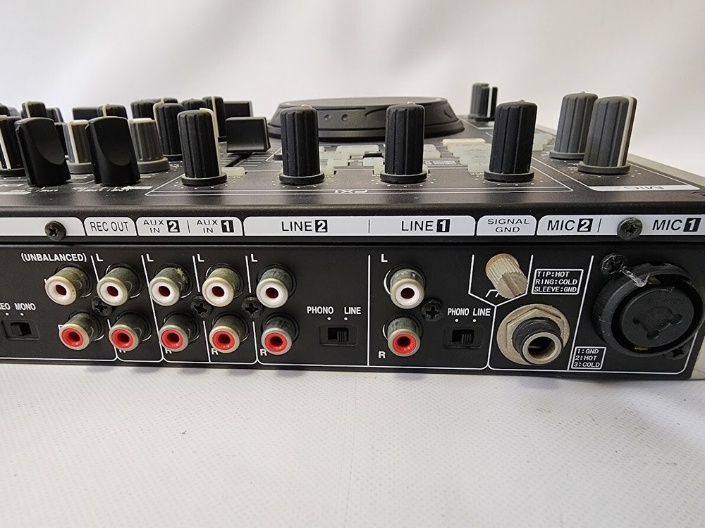 DENON DN-MC6000 4ch DJ Controller Mixer Traktor Virtual 4-Channel Black