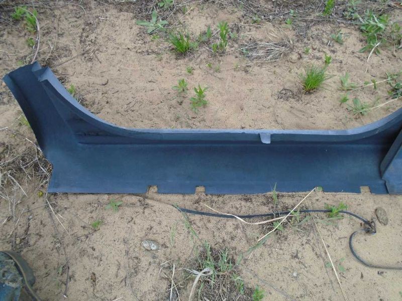 Rocker Panel Left Side Fits 99 Expedition 46977