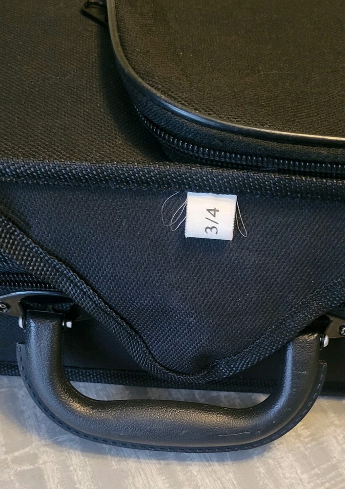3/4 Violin Case - Black With Handle & Backpack Style Straps