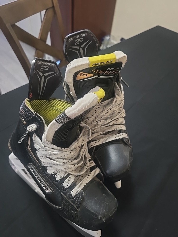 Bauer Supreme 2S Pro Skates Size 3.5 EE LIGHTSPEED EDGE Used