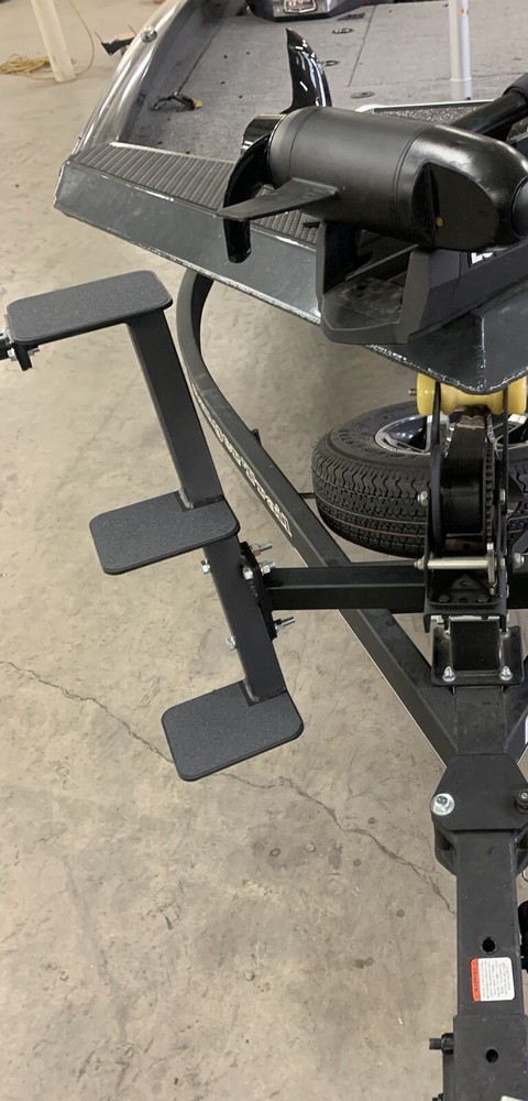 Winch mount triple step boat trailer steps