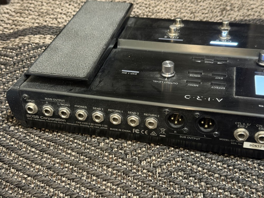 BOSS GT-1000 Multi-Effects Guitar Pedal EXCELLENT TESTED