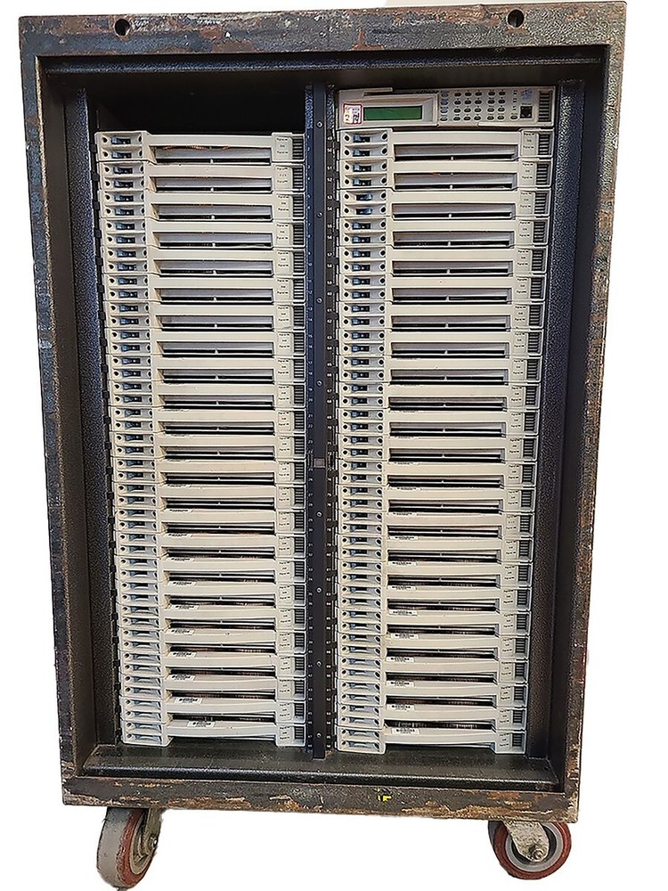 ETC Dimmer 96.2.4K Sensor Rack. CANADA