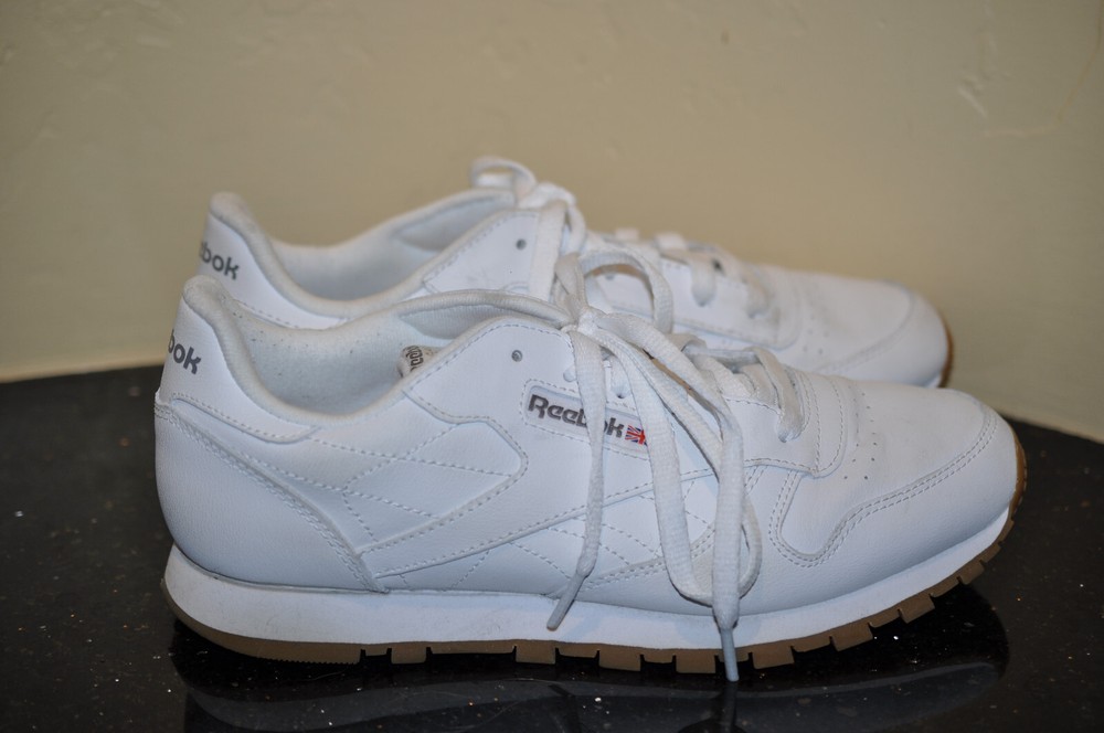 Reebok Classic White- 6.5 M