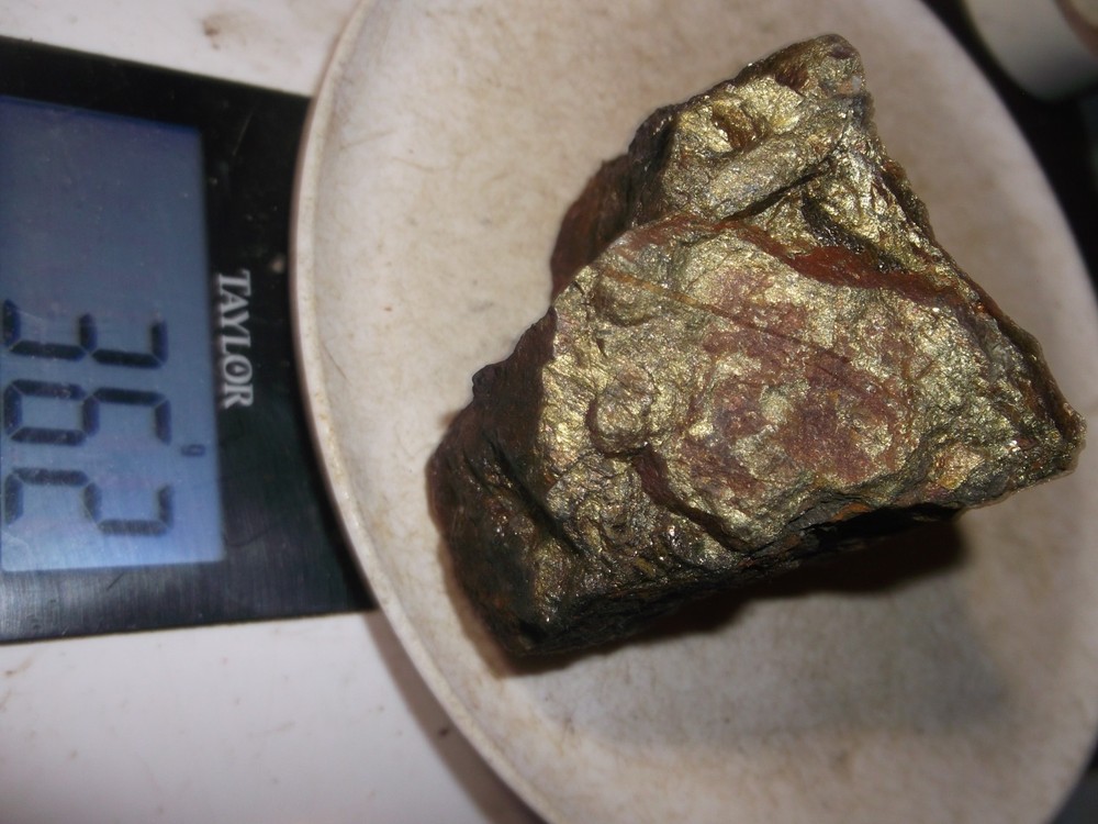 Gold, silver, copper, 362 grams samples ,ore high grade .