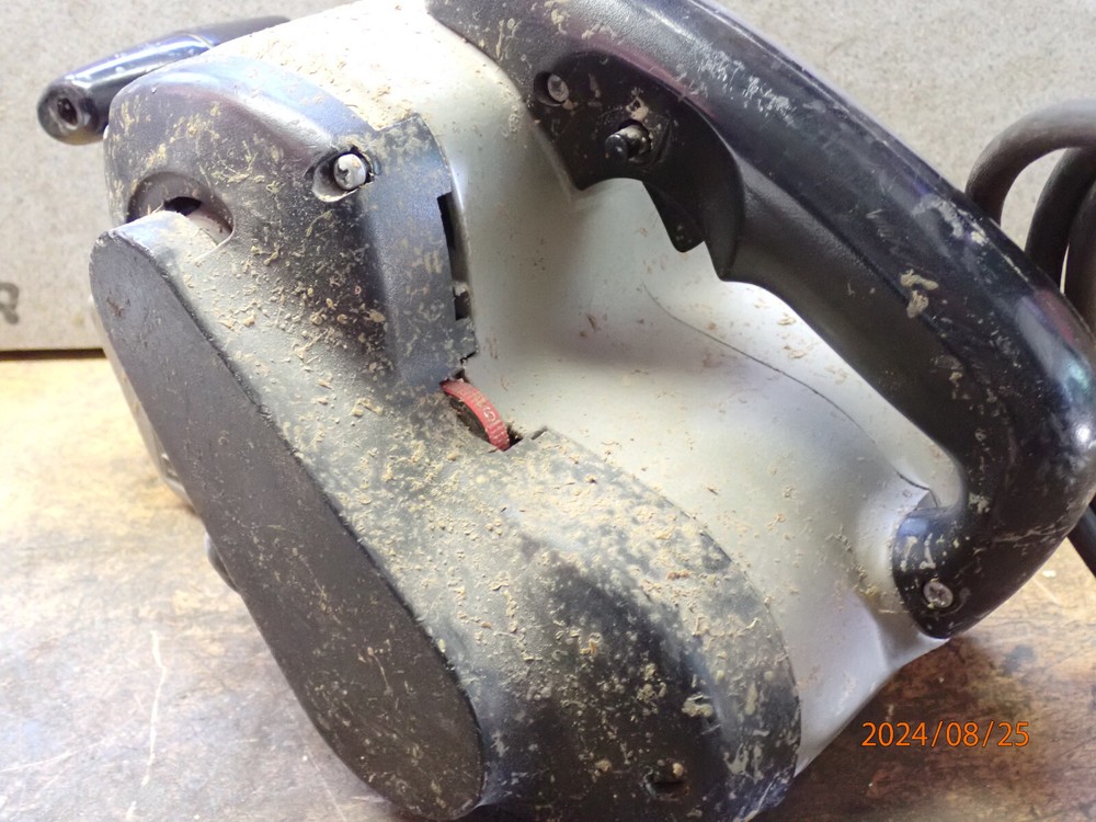 USA PORTER CABLE 352VS 3X21 BELT SANDER W/ DUST COLLECTION VARIABLE SPEED