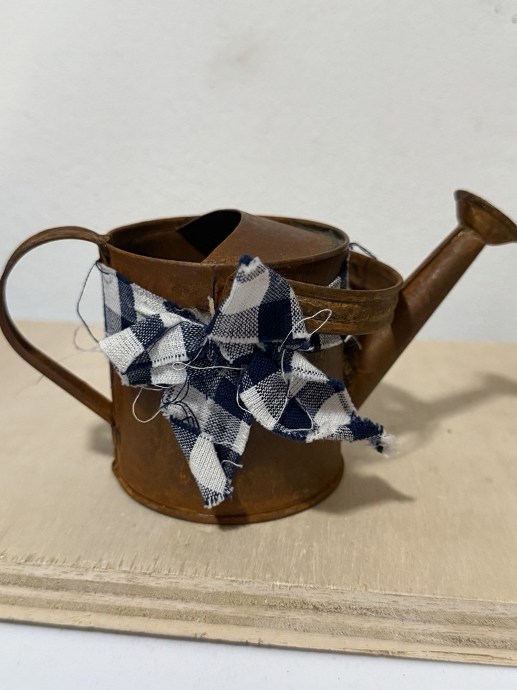 Mini Rusty Watering Can Cute Farm Decor