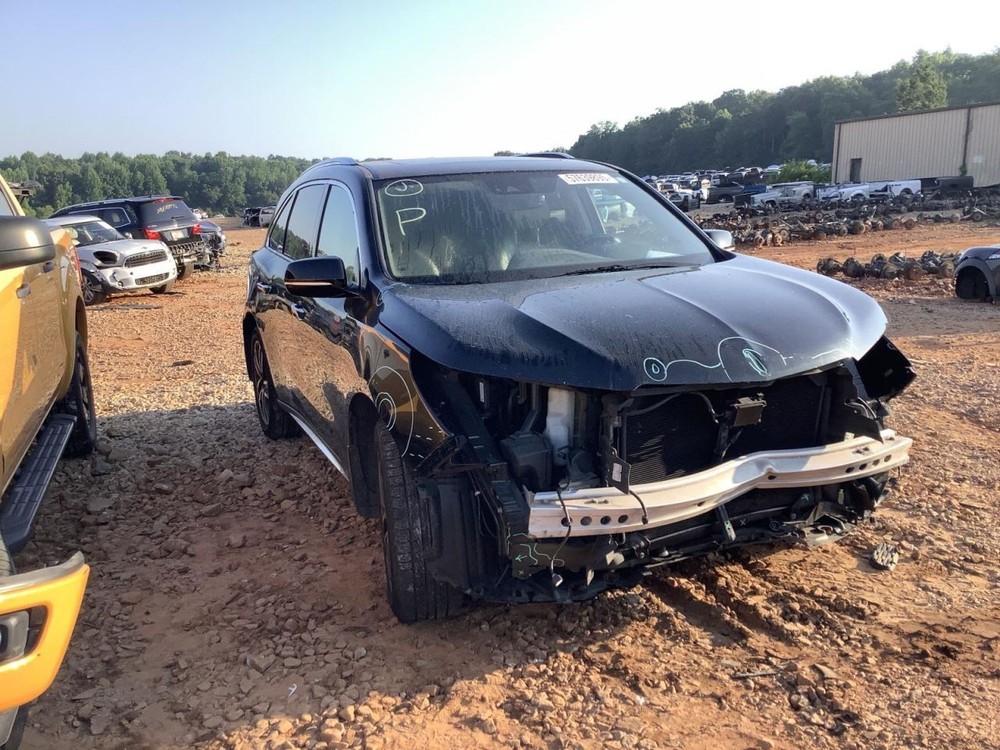 MDX 2017 Glove Box 4694809