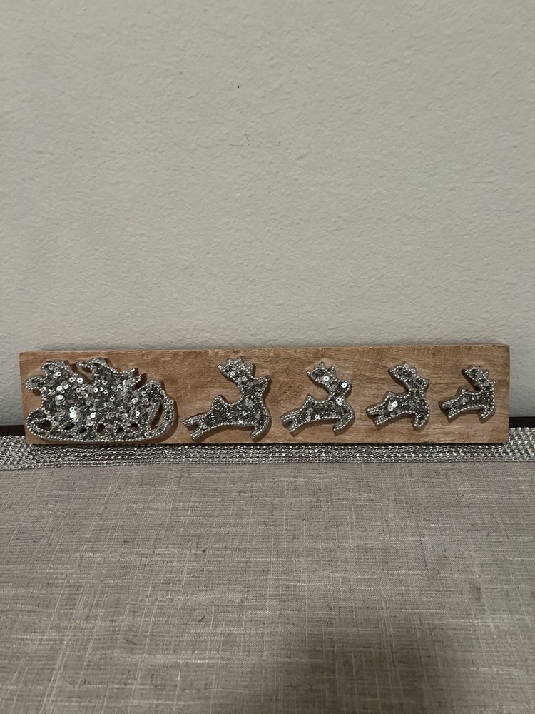 Christmas Sequined Two Deer Wall Display