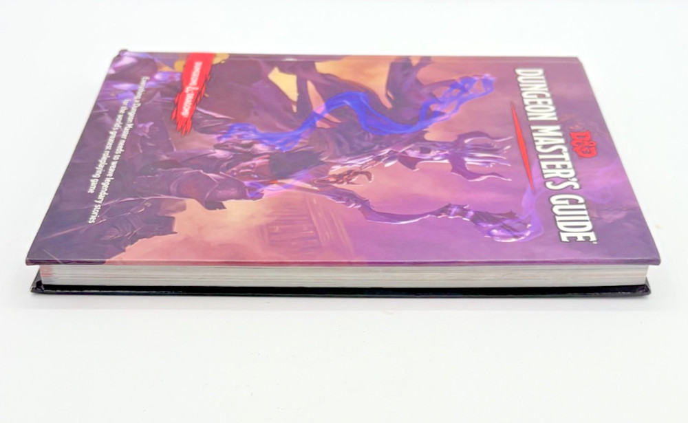 Dungeons & Dragons: Dungeon Master's Guide. D&D. Hardcover