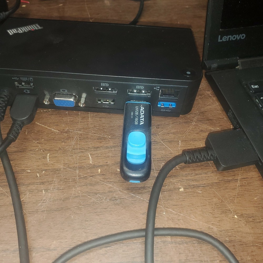 Lenovo ThinkPad OneLink Dock+ Model DU9047S1 Docking Station