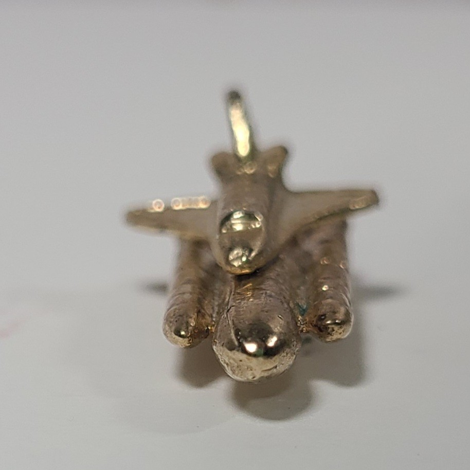 VTG Space Shuttle With Solid Rocket Boosters Collector/Lapel Pin Gold-Tone 1"