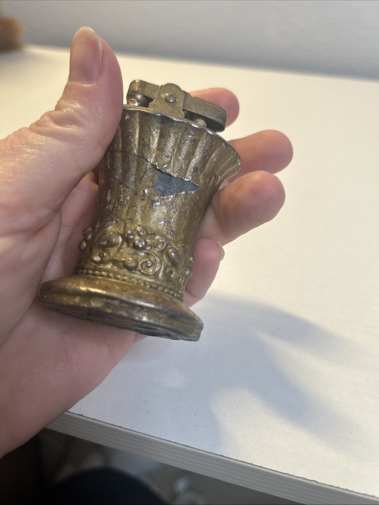 Vintage Ronson Lighter