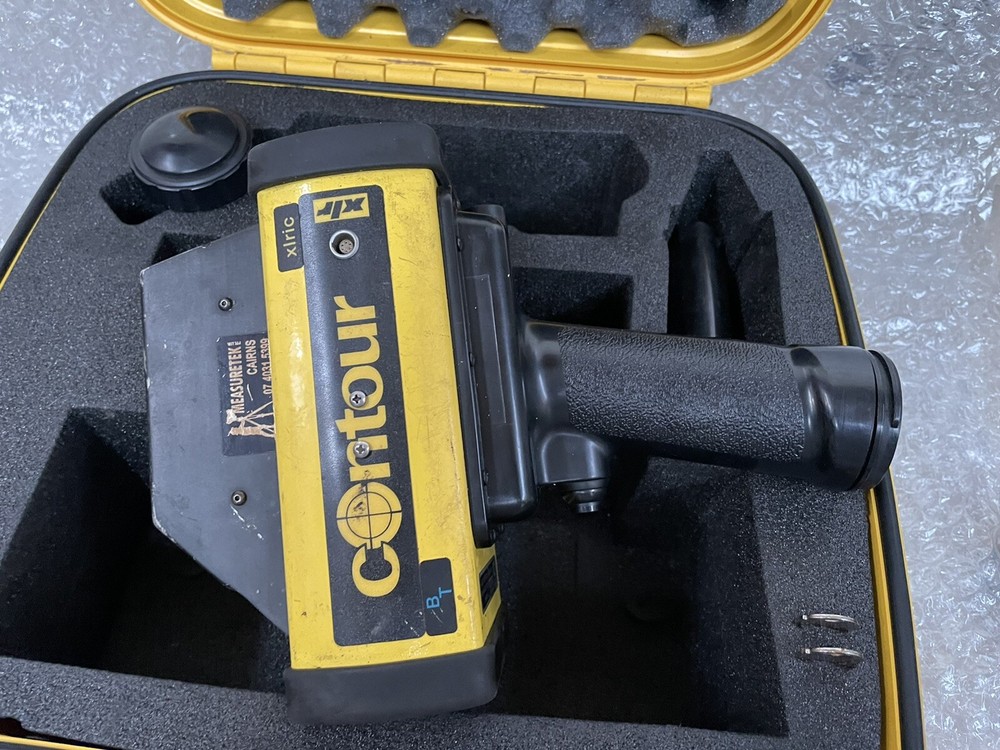Contour XLRIc Laser including Trimble Case
