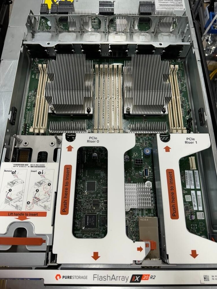 Pure Storage 83-0169-00 Flash Array X20 R2 "NO RAM INTERFACE/SSD"