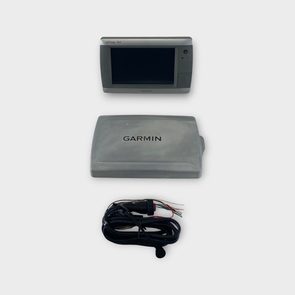 Garmin GPSMAP 740 Stand-Alone Touchscreen Chartplotter (MME REFURB)~ New LCD*