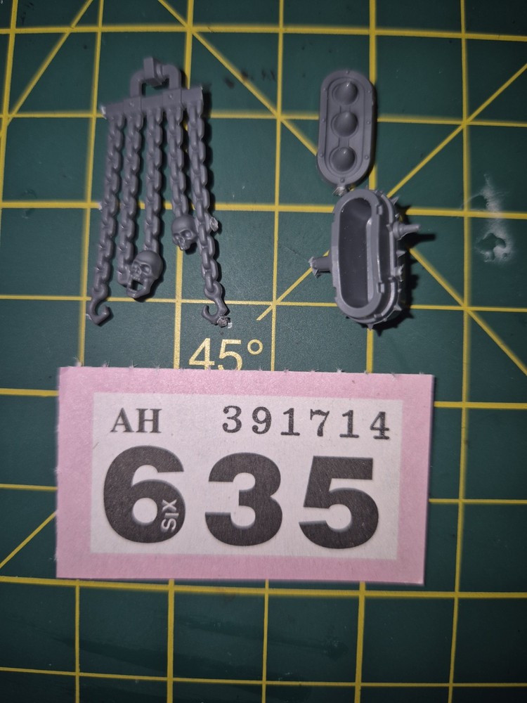 Warhammer 40k Chaos Knights Spare Bits Kitbash