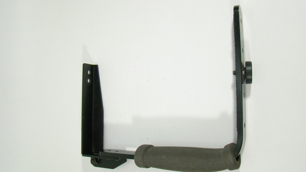 Stroboframe Quick flip 350 35mm camera flash bracket, Nice & Clean
