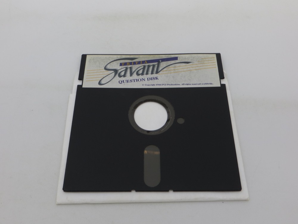 1984 TRIVIA SAVANT 5.25 Floppy Disks computer game program & questions