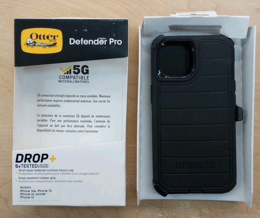 OtterBox Apple iPhone 16e/iPhone 15/iPhone 14/ 13 Defender  Series Case-Black