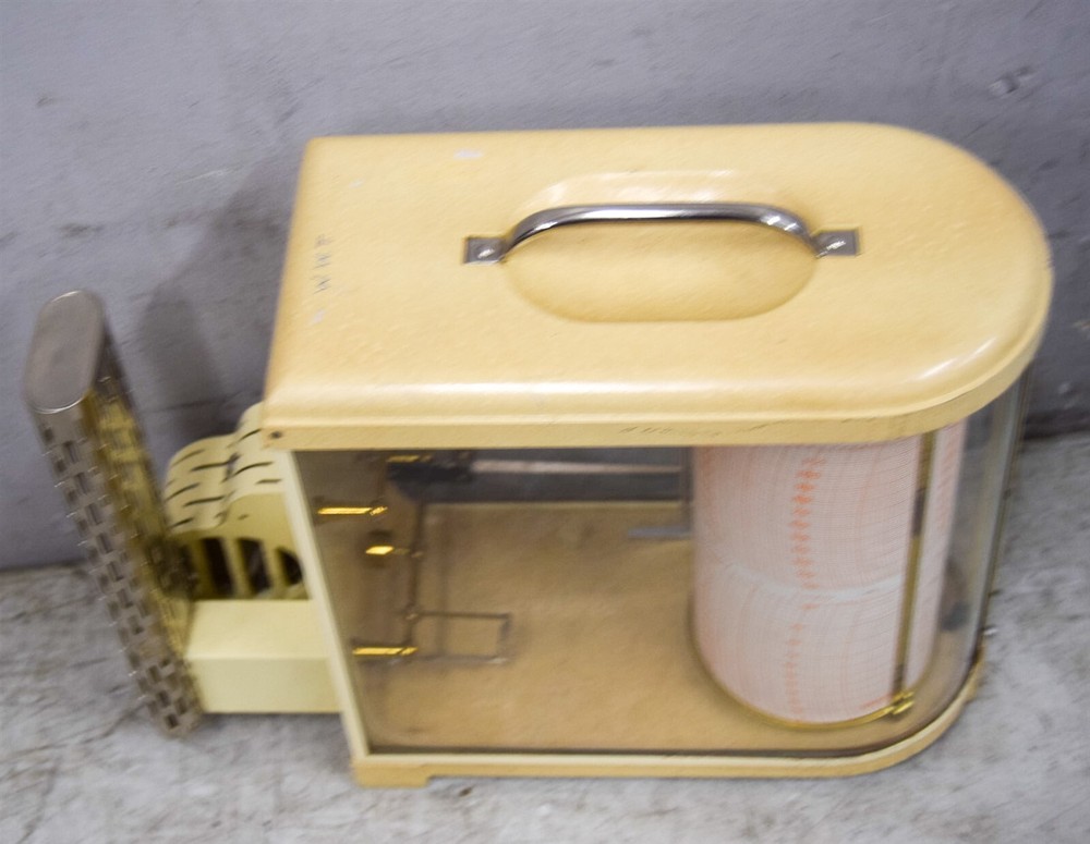 German Made Model TH579 Hygrothermograph(S19)