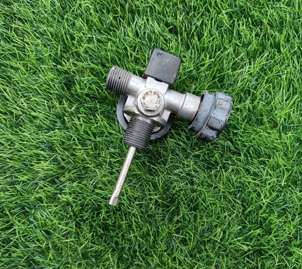 MSA 4500 PSI Cylinder Valve