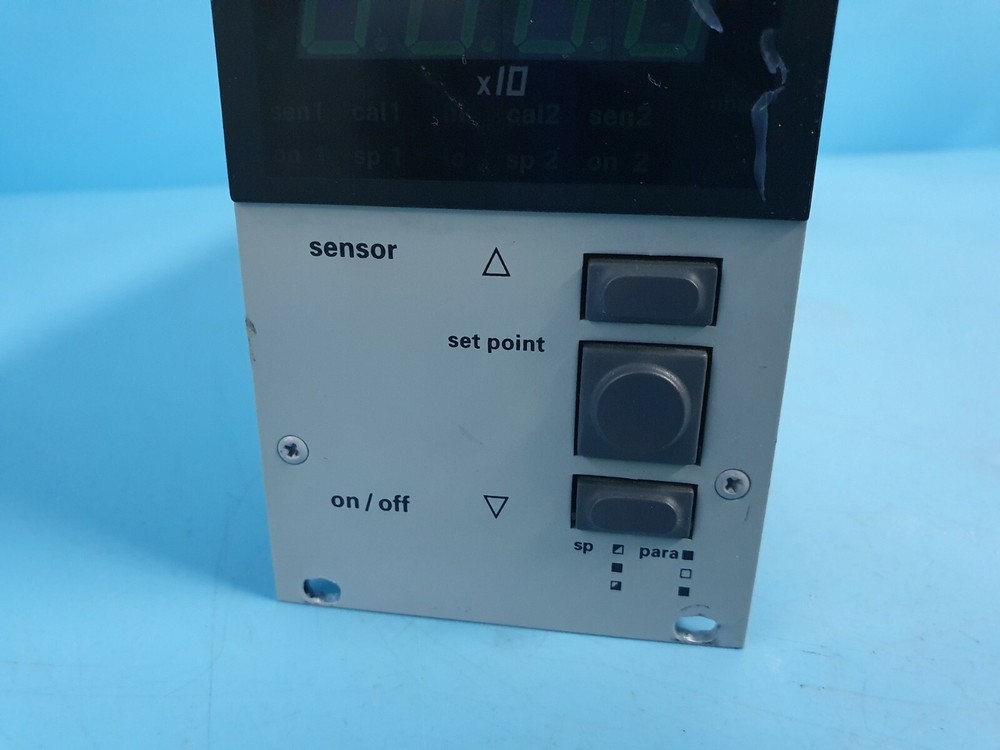 BALZERS TPG252A DUAL GAUGE CONTROLLER BGD28270