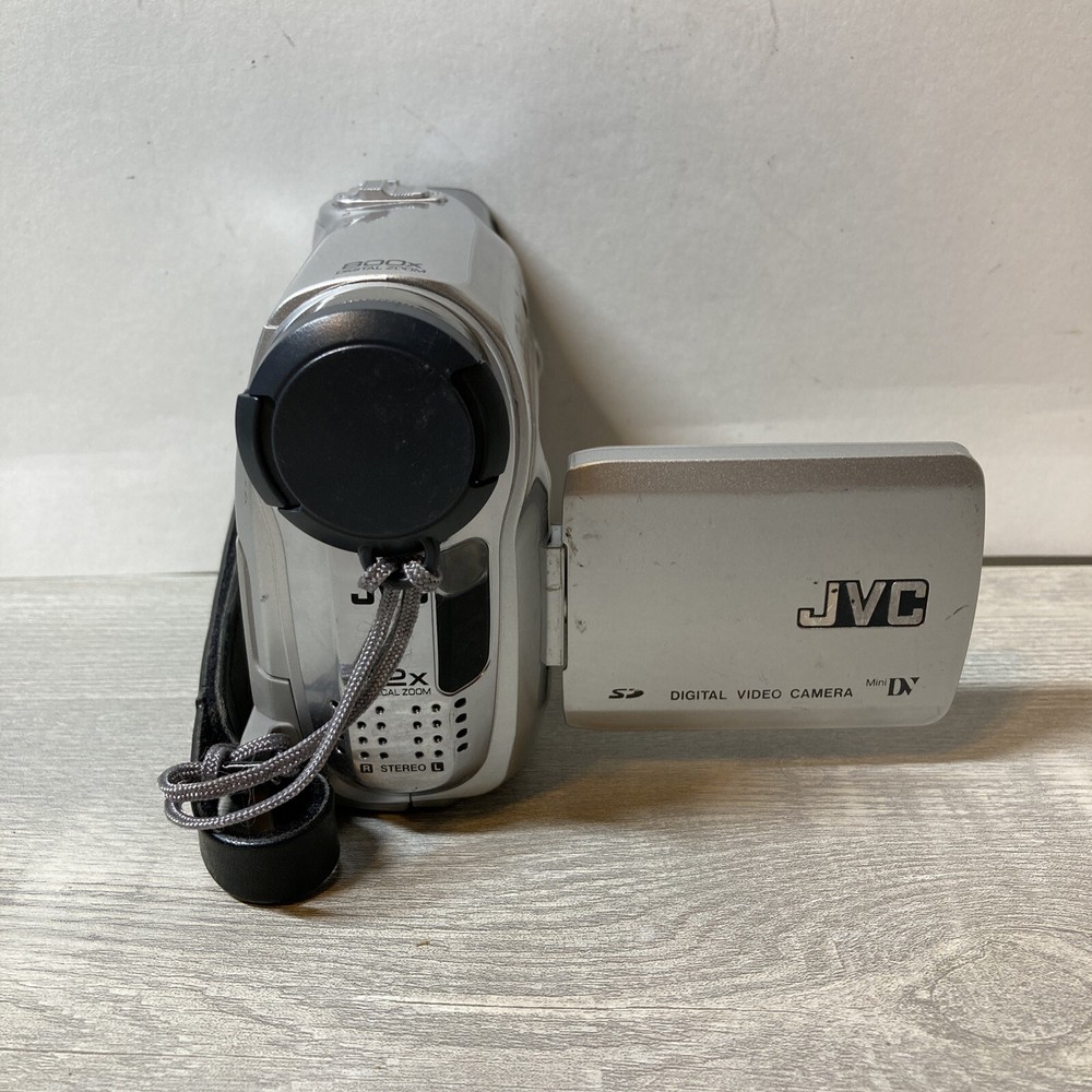 JVC Handheld Compact Digital Recorder GR-D396U TESTED PLEASE READ (B306)