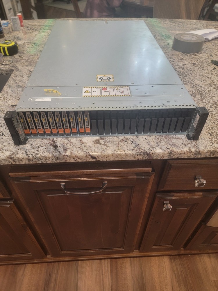 Dell EMC Unity XT 480F  25x 2.5" SFF Storage Array with I/O Modules