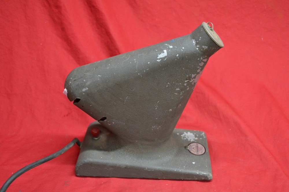 VINTAGE FISHER REFRACTOMETER