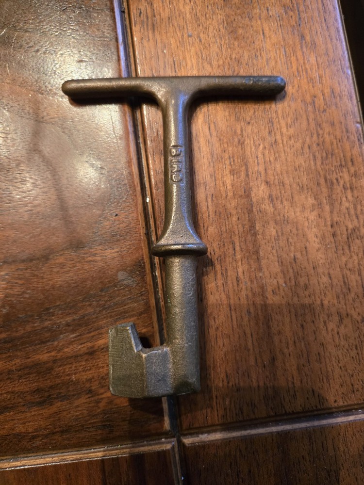 Vintage Brass Water Meter Key