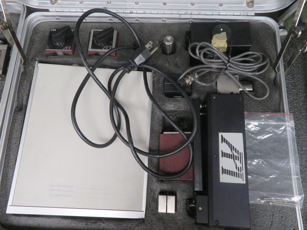 API 5-D Laser Measurement System w/ optics, manuals, cords - PA40