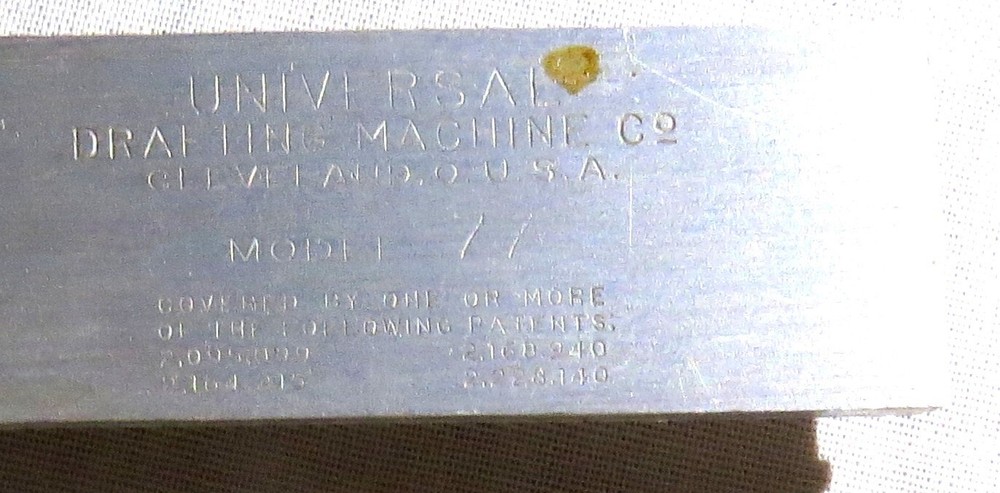 Universal Drafting Machine Model 77