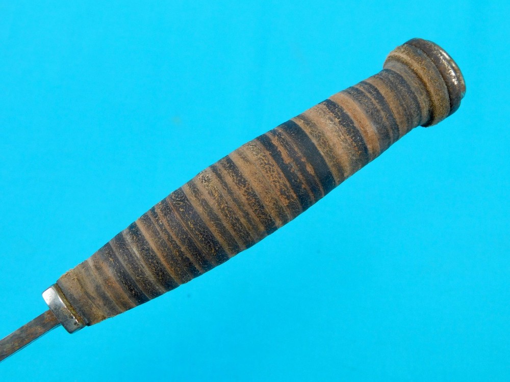 US WW2 Commercial M3 Fighting Knife w/ Sheath