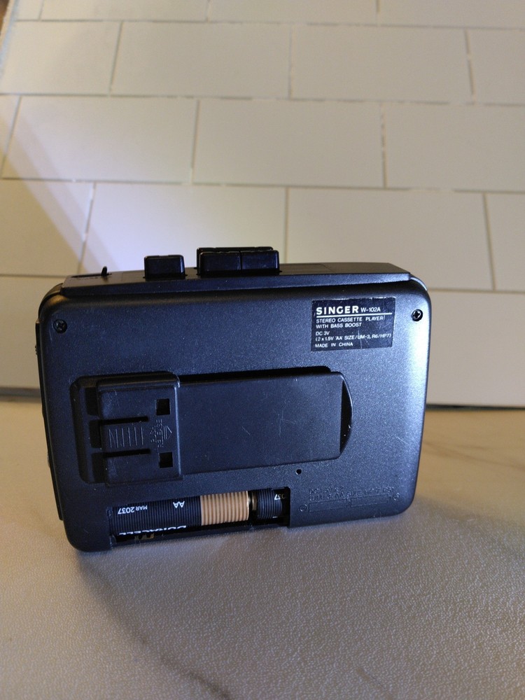 Singer Cassette Player