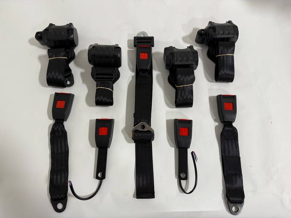 1990-1995 Range Rover Classic Seatbelt Kit