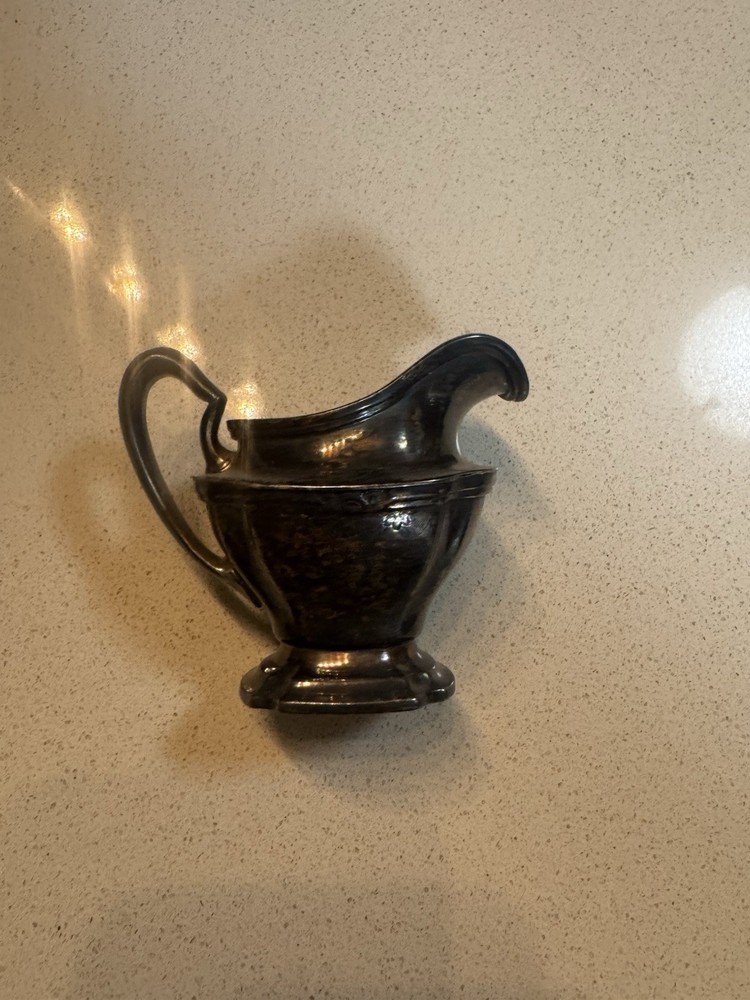 Wallace Silverplate Creamer Pitcher Antique Model 0358 0553 US Silver-Plated