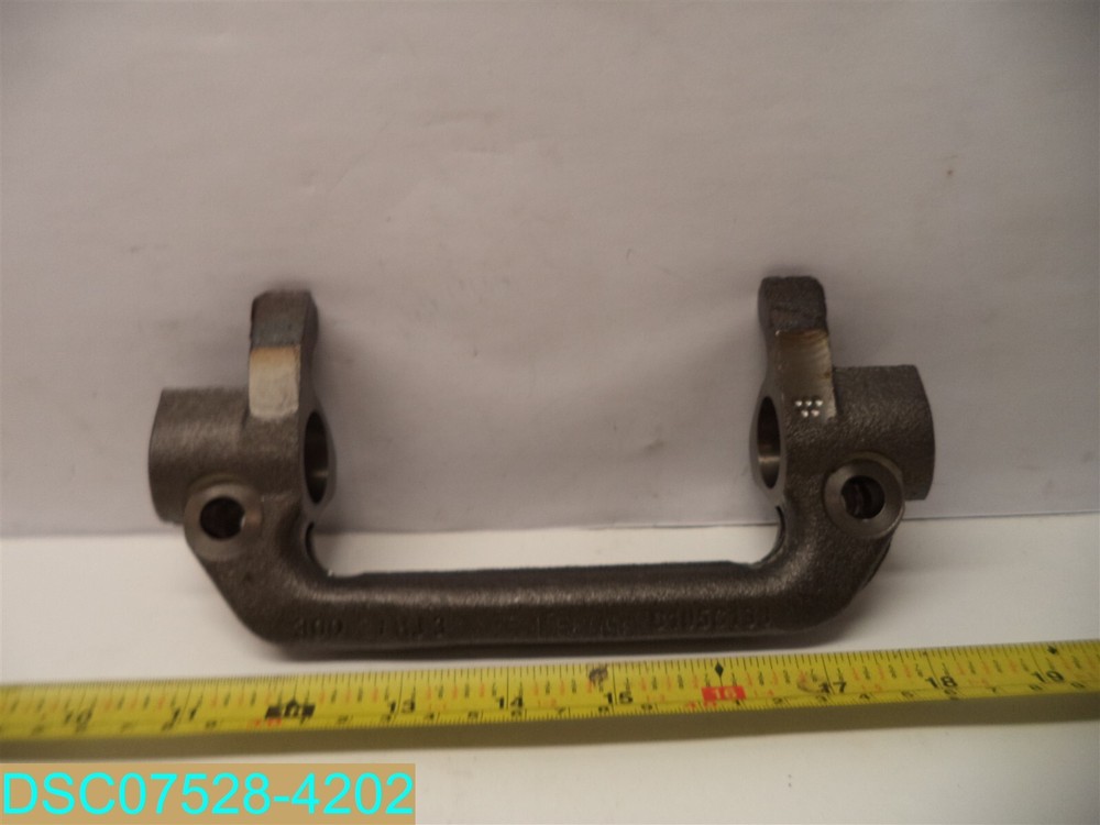 Eaton C105C138 Roller Style Release Fork