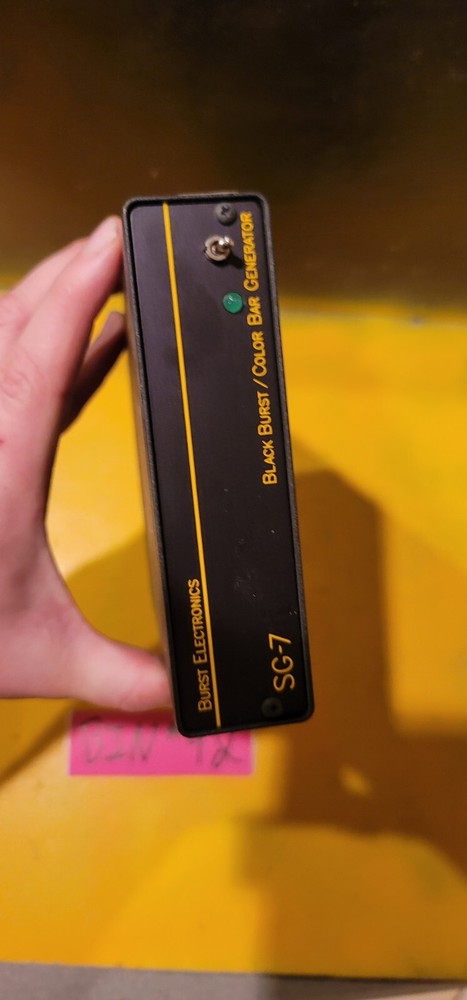 Burst Electronics SG-7 Black Burst/Color Bar Generator